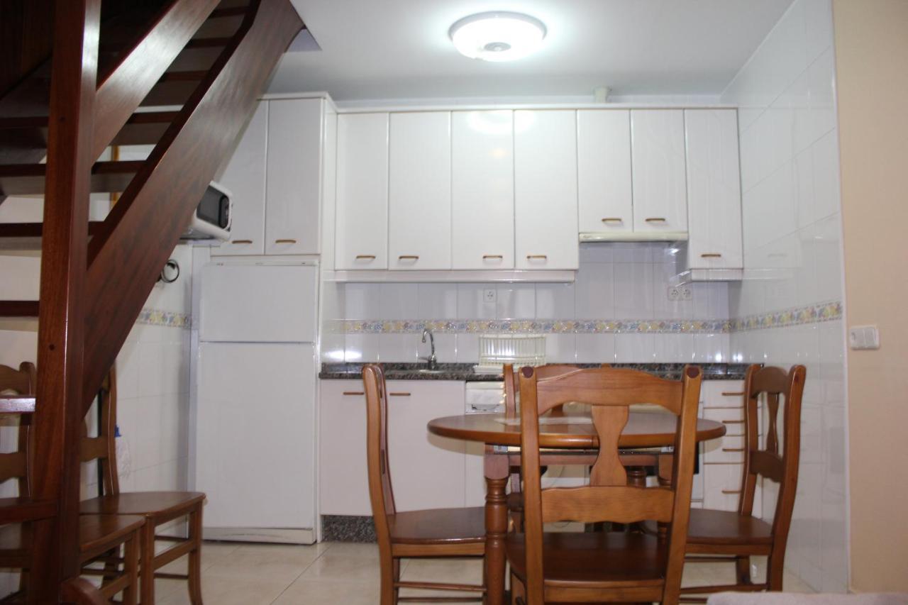 Apartamentos La Lula Cudillero Luaran gambar
